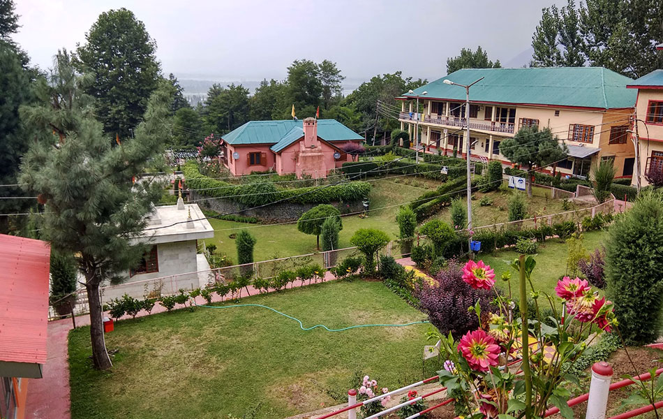 Zeashta-Devi-Shrine