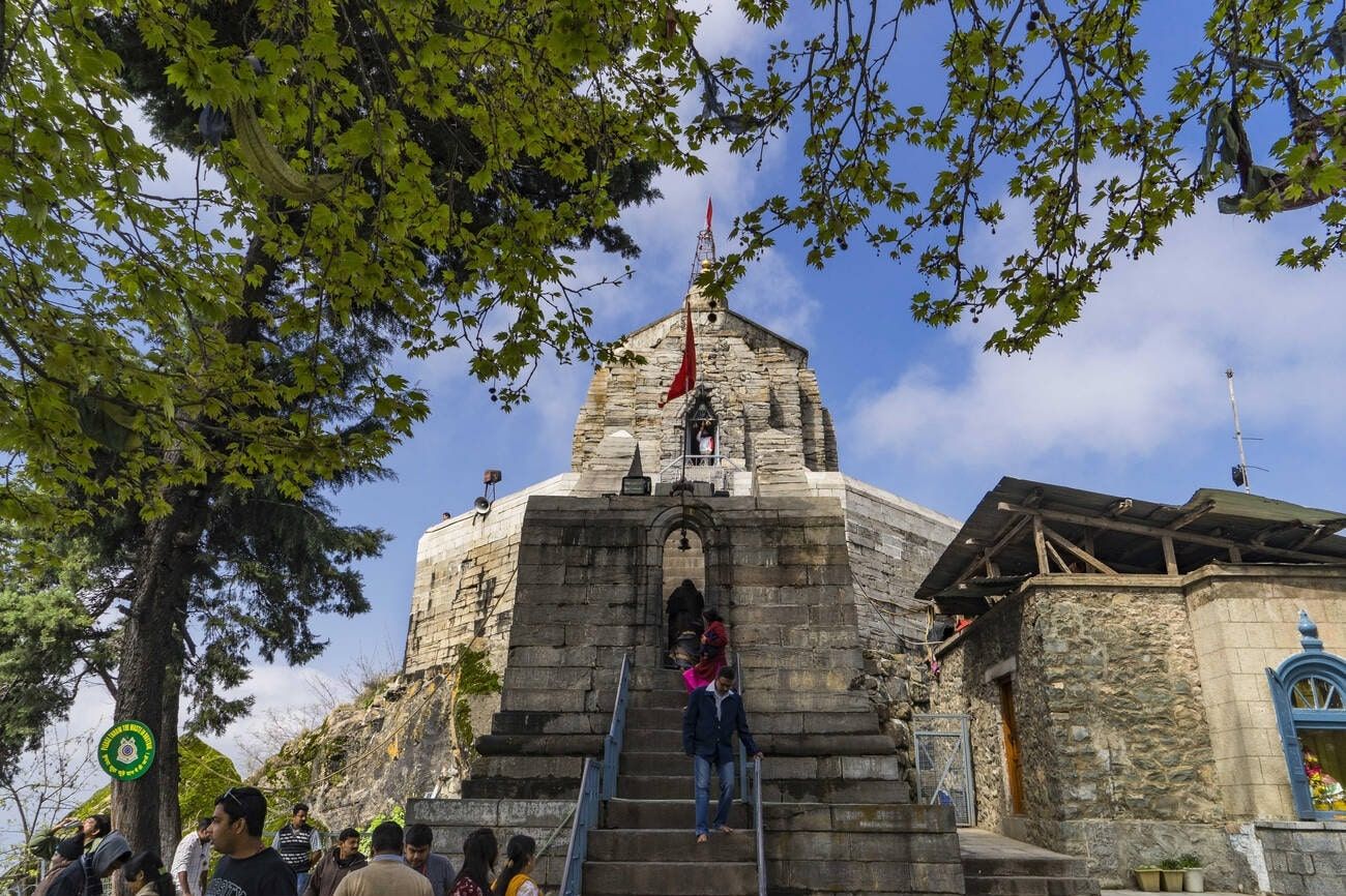 Shri Shankaracharya Temple or Jyeshteshwara Temple in Srinagar, Jammu & Kashmir